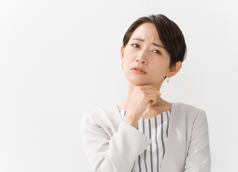 考えている画像