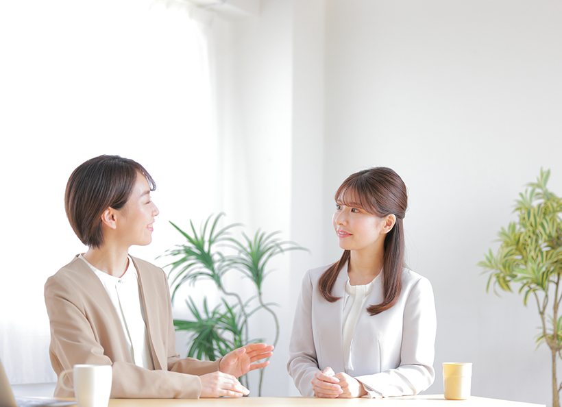 話している画像