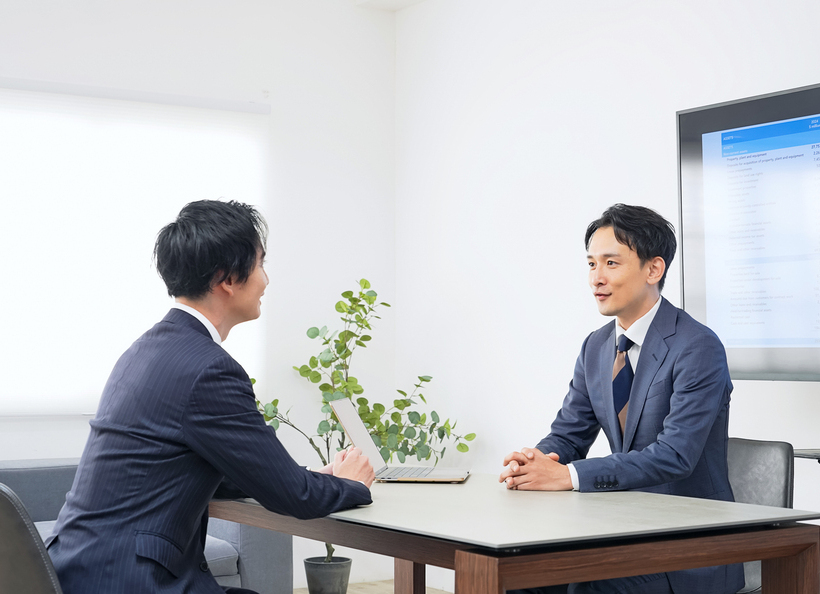 面談をしている画像